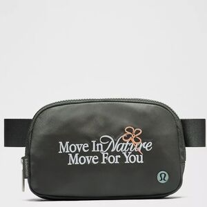 Lululemon Belt Bag Move In Nature 1L NWT